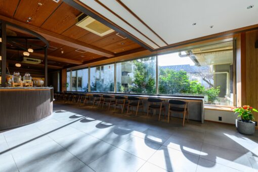 【公式HP限定】夕食・朝食付き宿泊プラン 館内利用券付でお得に宿泊