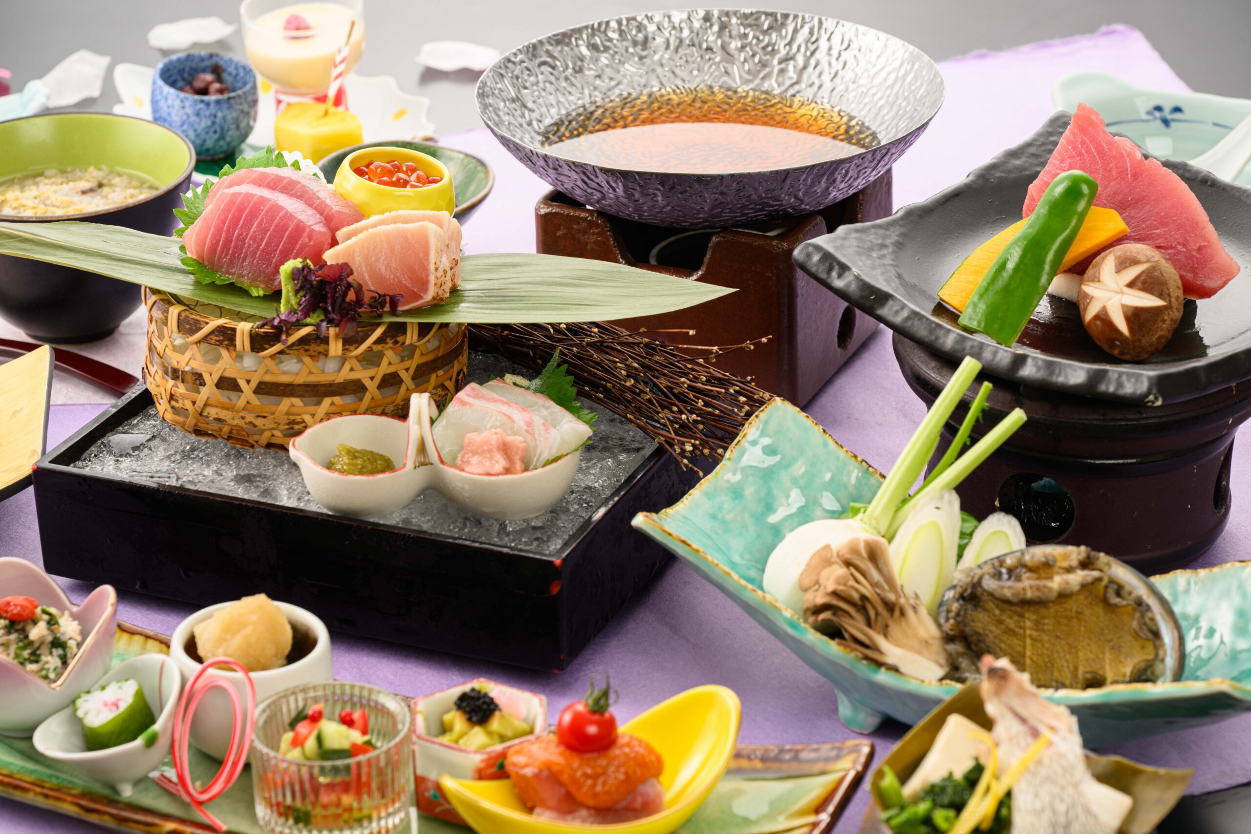 勝浦に泊まるならこれでしょ！！料理長自慢のまぐろづくし会席を召し上がれ♪