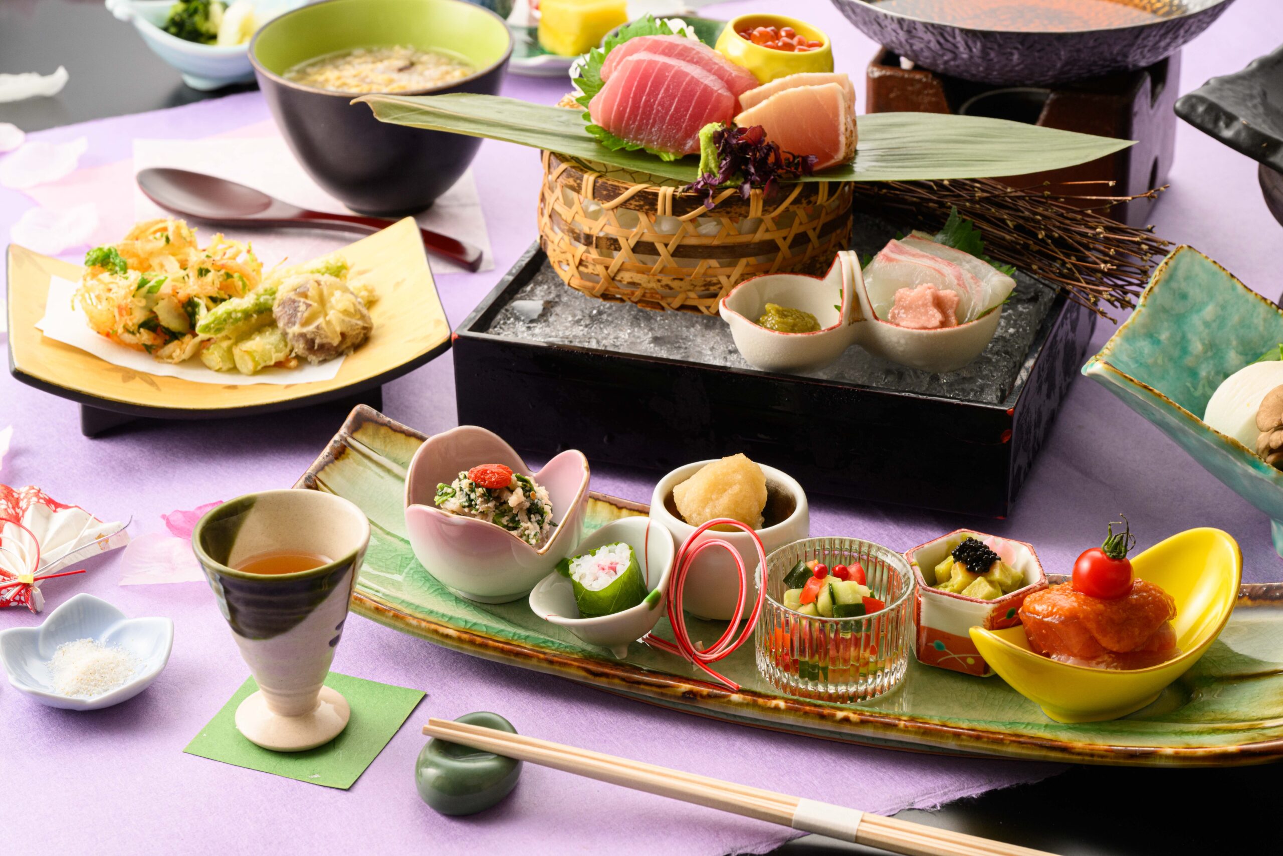 勝浦に泊まるならこれでしょ！！料理長自慢のまぐろづくし会席を召し上がれ♪