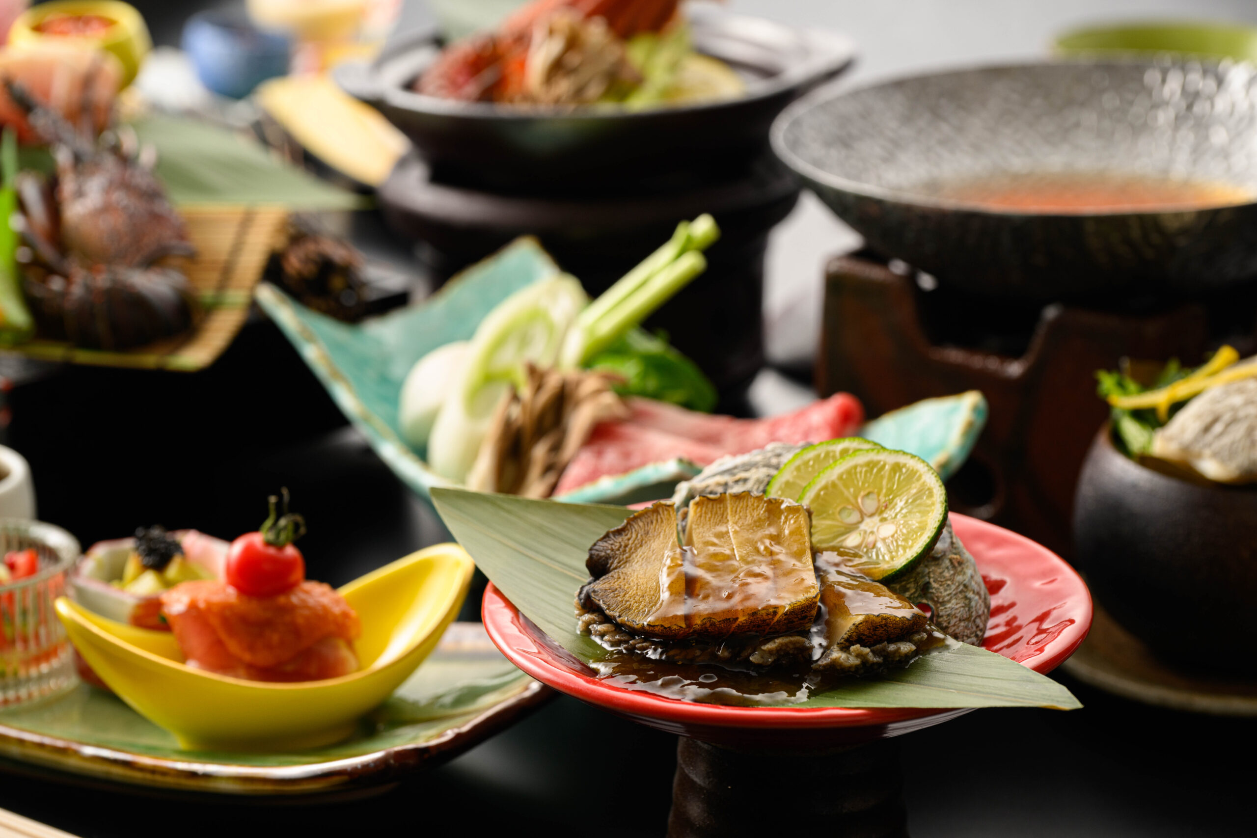 伊勢海老・鯨・鮑・熊野牛が味わえる♪紀州美味豪華会席プラン